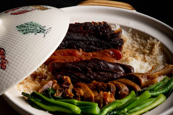 2. Hong Kong Style Waxed Meat Clay Pot Rice